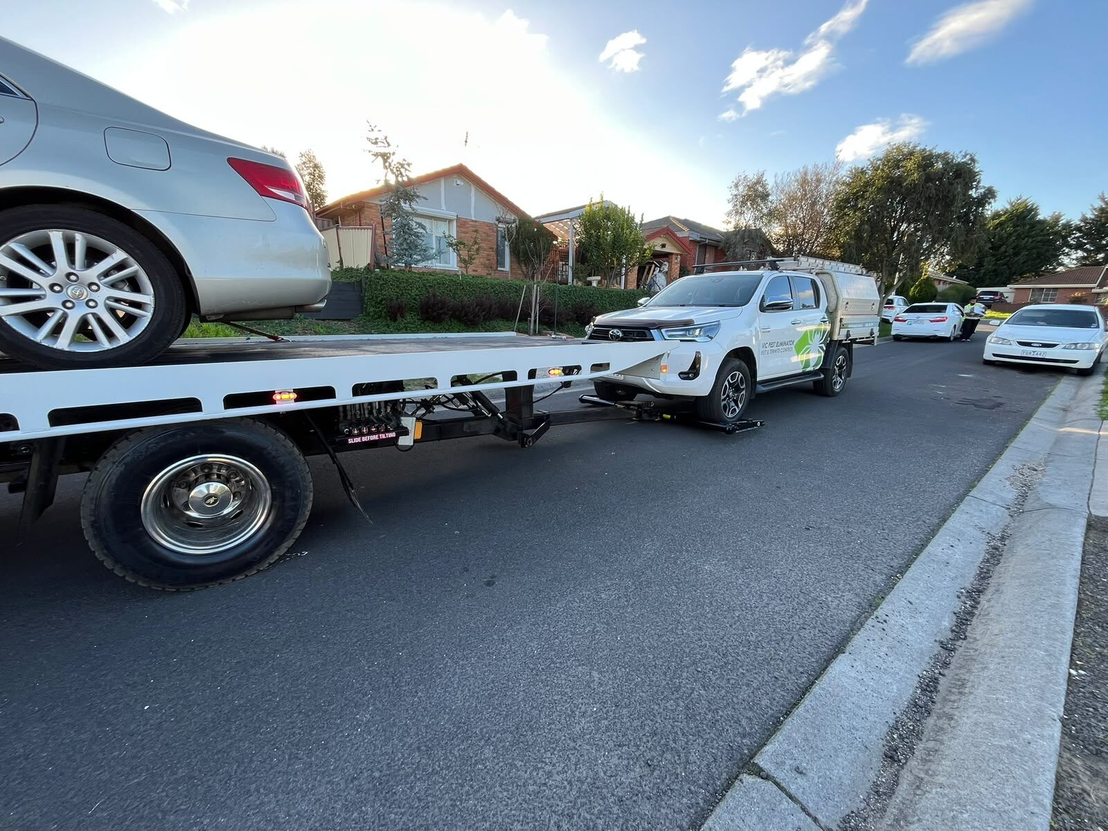 24/7 Roadside Assist Towing